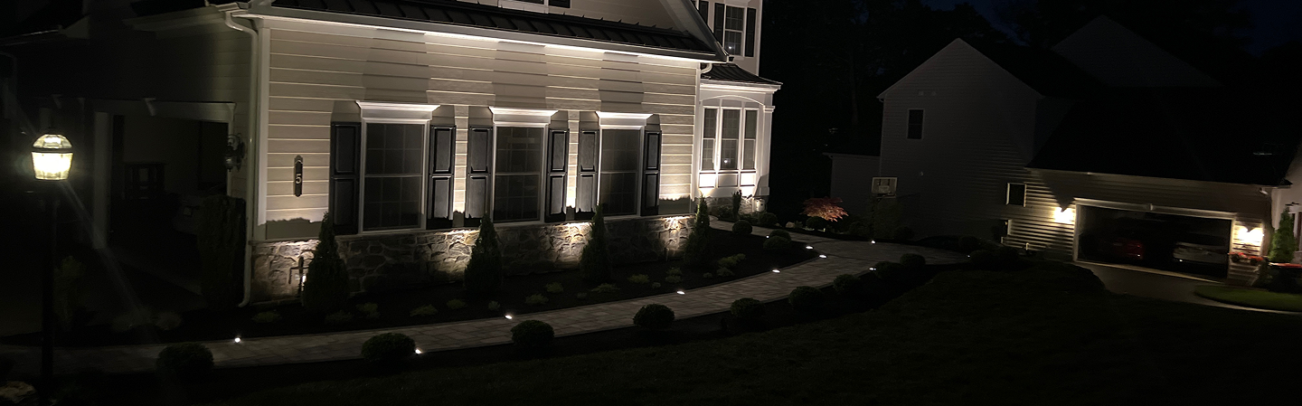 Landscape lighting by ScapeWorx Glen Mills PA